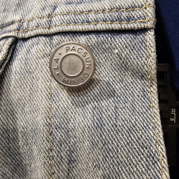 Pacsun Denim Jacket Light Blue Long Sleeve - Picture 12 of 16